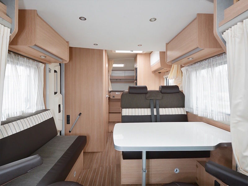 Camperplaza Sunlight T67 binnen1