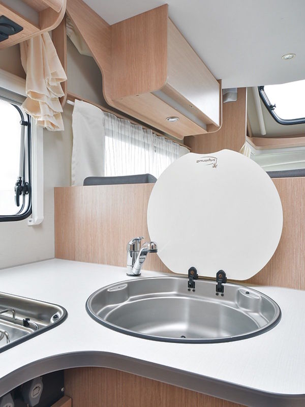 Camperplaza Sunlight T67 binnen8